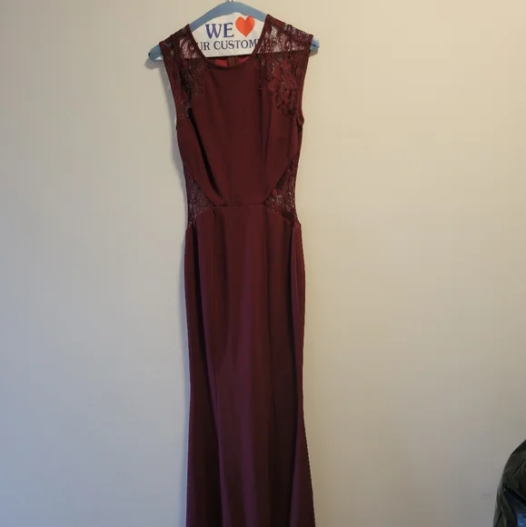 Saved by the Dress Maroon mermaid style - Picture 1 of 4